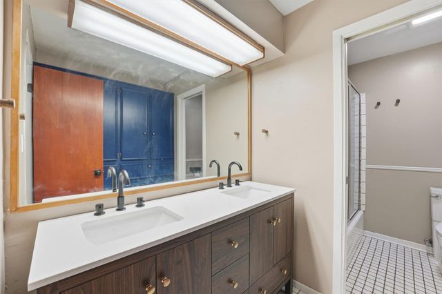 5610 County Road 823, West Columbia, TX 77486