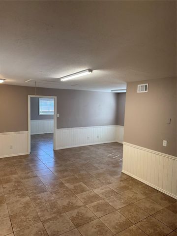 21532 W Hammond Drive, Porter, TX 77365