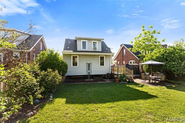 2031 Bellevue Avenue, Maplewood, MO 63143