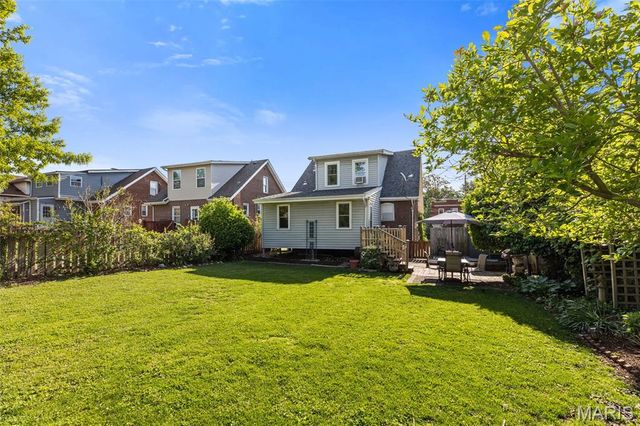 2031 Bellevue Avenue, Maplewood, MO 63143