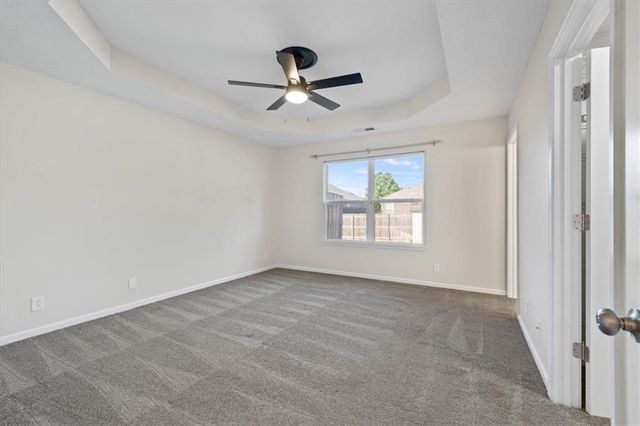 200 NW JACKIE Avenue, Grain Valley, MO 64014