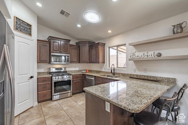 1024 PAINTED CLOUD PL, Washington, UT 84780