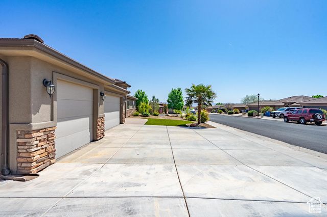 1024 PAINTED CLOUD PL, Washington, UT 84780