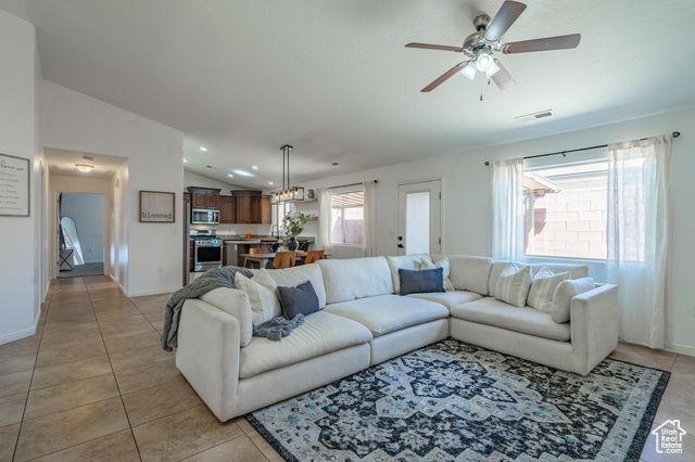 1024 PAINTED CLOUD PL, Washington, UT 84780