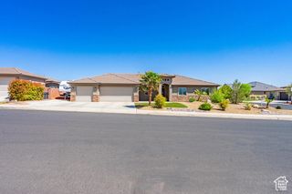 1024 PAINTED CLOUD PL, Washington, UT 84780