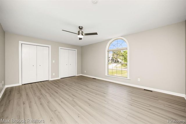 6096 Darramoor Road, Bloomfield Hills, MI 48301