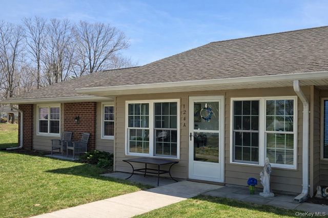 124 Exmore Court A, Ridge, NY 11961