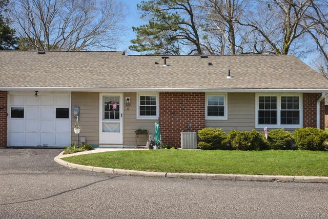 124 Exmore Court A, Ridge, NY 11961