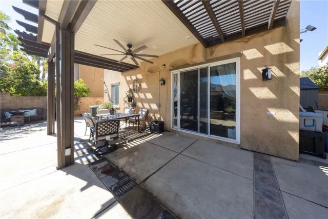 5537 Hartness Court, Fontana, CA 92336