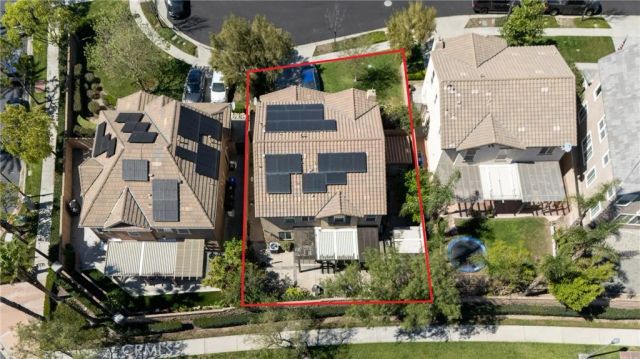 5537 Hartness Court, Fontana, CA 92336