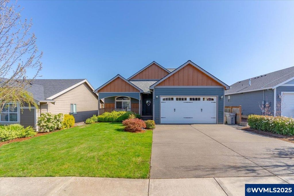 537 NE Evergreen Av, Dallas, OR 97338