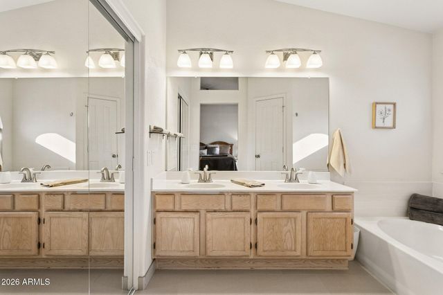 14832 N 42ND Place, Phoenix, AZ 85032