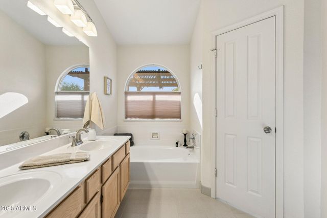 14832 N 42ND Place, Phoenix, AZ 85032