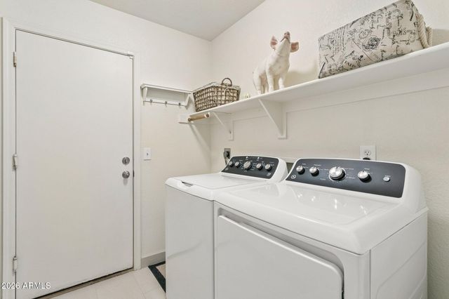 14832 N 42ND Place, Phoenix, AZ 85032