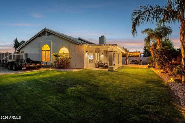 14832 N 42ND Place, Phoenix, AZ 85032