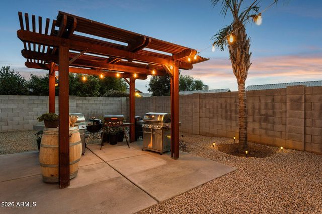 14832 N 42ND Place, Phoenix, AZ 85032