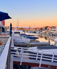 4624 Falkirk Bay, Oxnard, CA 93035