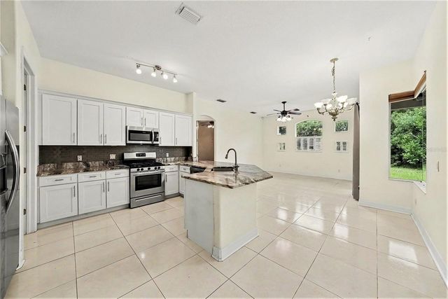 12516 LEATHERLEAF DRIVE, Tampa, FL 33626