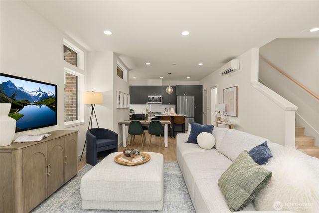 8323 A 12th Avenue NW, Seattle, WA 98117