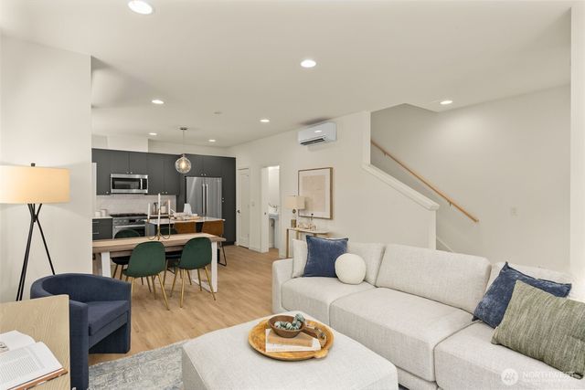 8323 A 12th Avenue NW, Seattle, WA 98117