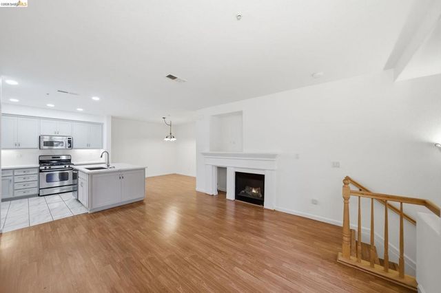 4132 Clarinbridge Cir, Dublin, CA 94568