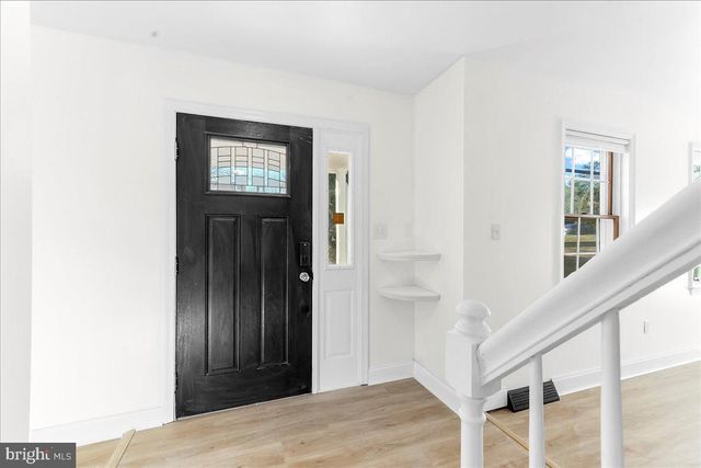 1001 WEIBLE DR, Coatesville, PA 19320