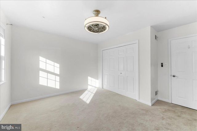 1001 WEIBLE DR, Coatesville, PA 19320