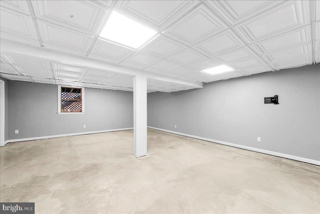 1001 WEIBLE DR, Coatesville, PA 19320