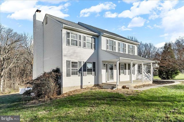 1001 WEIBLE DR, Coatesville, PA 19320