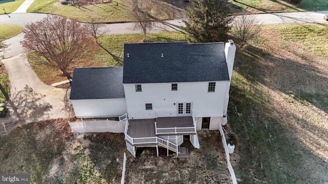 1001 WEIBLE DR, Coatesville, PA 19320