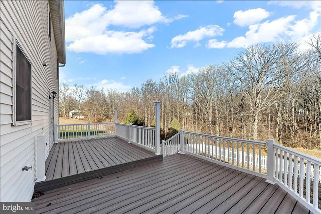 1001 WEIBLE DR, Coatesville, PA 19320