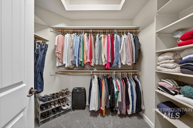 6113 S Roaring River Ave., Boise, ID 83709