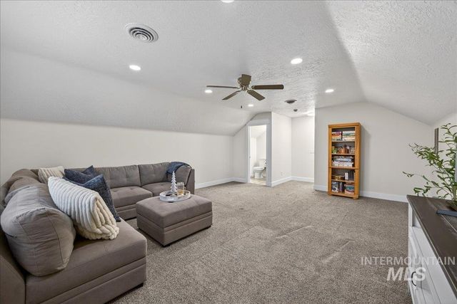 6113 S Roaring River Ave., Boise, ID 83709