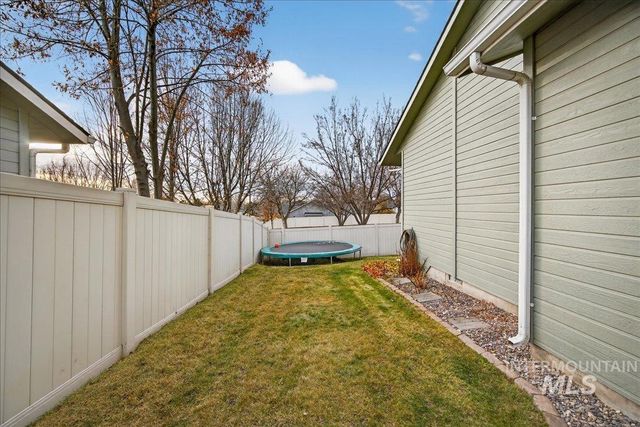 6113 S Roaring River Ave., Boise, ID 83709