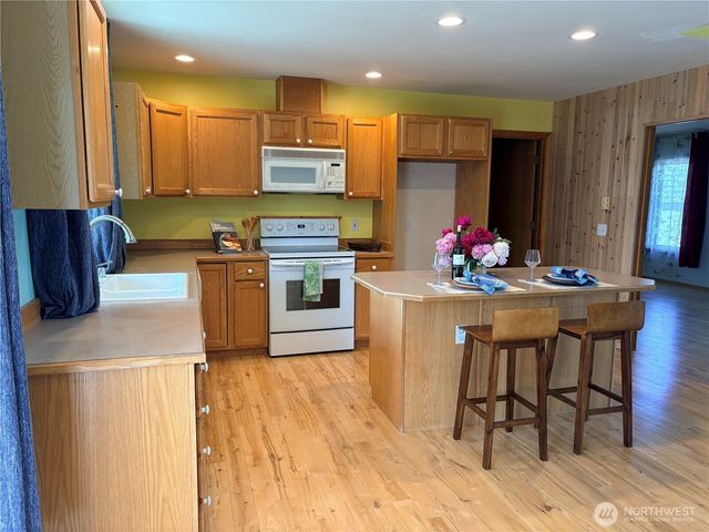 181 Duke Drive, Sequim, WA 98382