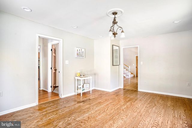 127 COOL GLEN CIR, Harpers Ferry, WV 25425