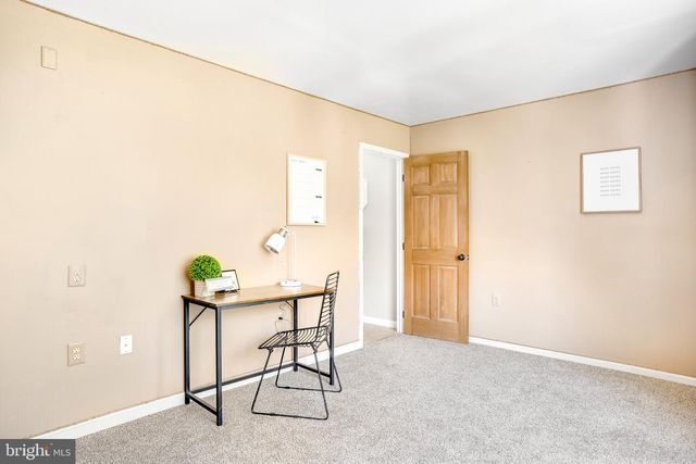 127 COOL GLEN CIR, Harpers Ferry, WV 25425
