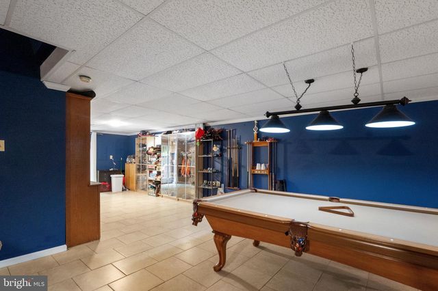 127 COOL GLEN CIR, Harpers Ferry, WV 25425
