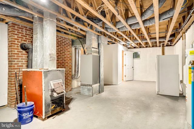 127 COOL GLEN CIR, Harpers Ferry, WV 25425