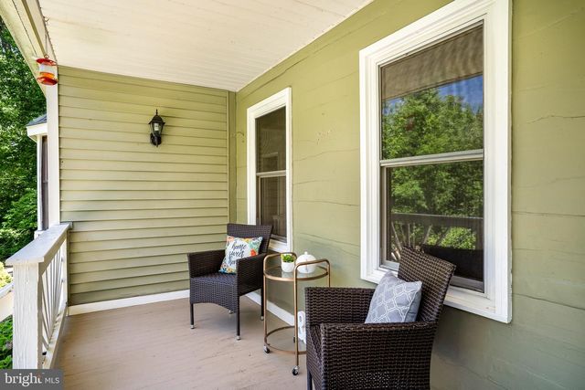 127 COOL GLEN CIR, Harpers Ferry, WV 25425