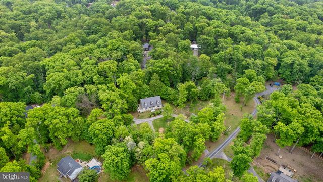 127 COOL GLEN CIR, Harpers Ferry, WV 25425