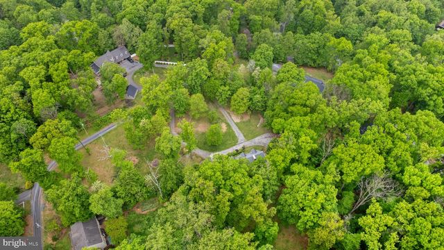 127 COOL GLEN CIR, Harpers Ferry, WV 25425