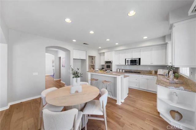 27558 Fern Pine Way, Murrieta, CA 92562
