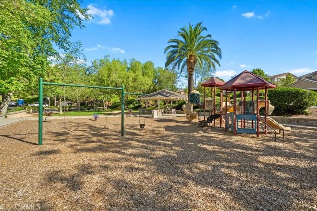 27558 Fern Pine Way, Murrieta, CA 92562