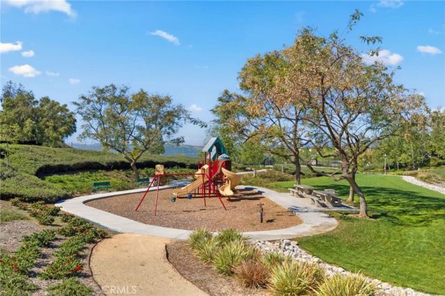 27558 Fern Pine Way, Murrieta, CA 92562