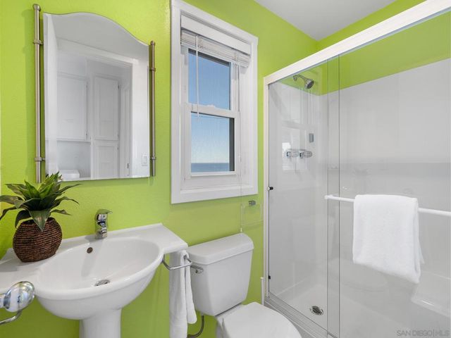 6424 El Camino Del Teatro, La Jolla, CA 92037