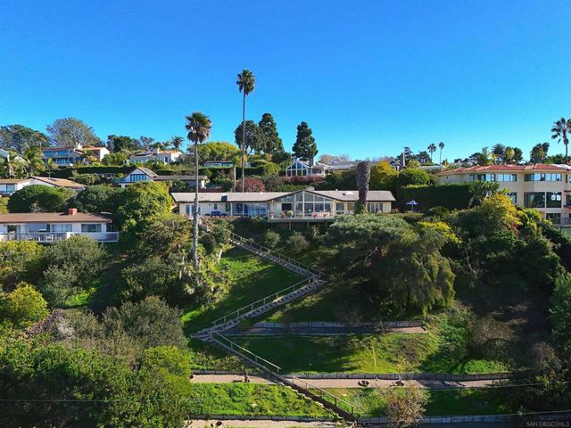 6424 El Camino Del Teatro, La Jolla, CA 92037