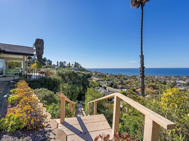 6424 El Camino Del Teatro, La Jolla, CA 92037