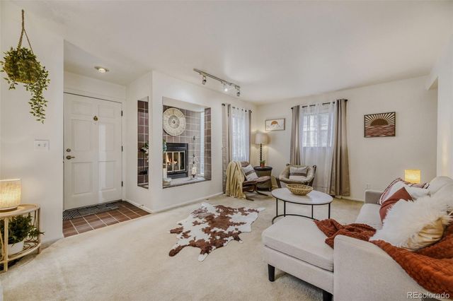 101 S Downing Street 8, Denver, CO 80209