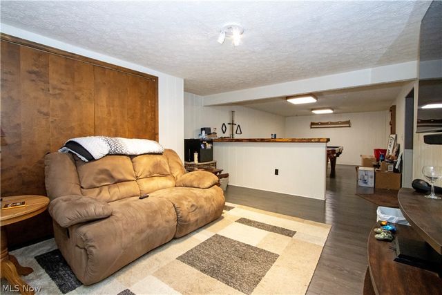 4990 Chippewa Road, Medina, OH 44256